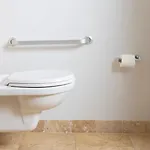 - A Deux Pas De L'eau