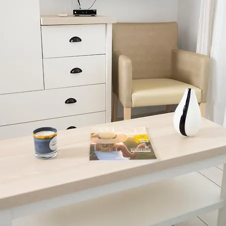 - A Deux Pas De L'eau Hotel apartamentowy *