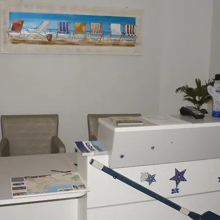 - A Deux Pas De L'eau 4* La Ciotat