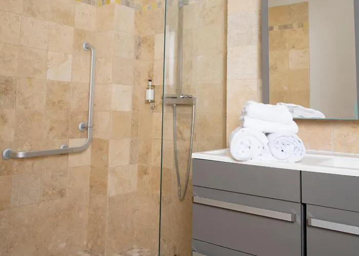 - A Deux Pas De L'eau Apartahotel