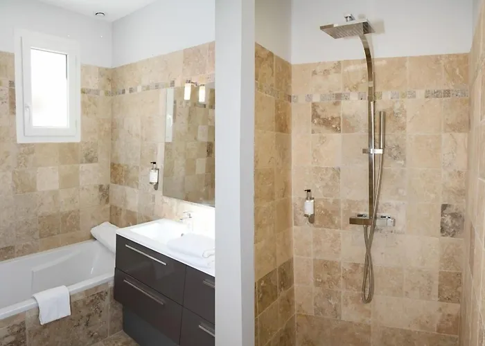- A Deux Pas De L'eau Apartahotel
