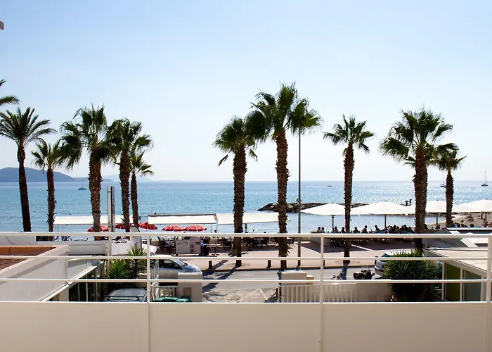 Apartahotel - A Deux Pas De L'eau 4*