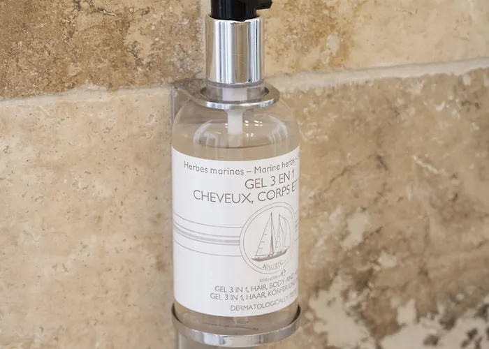 - A Deux Pas De L'eau 4* La Ciotat
