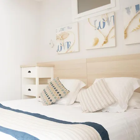 - A Deux Pas De L'eau لا سيوتا