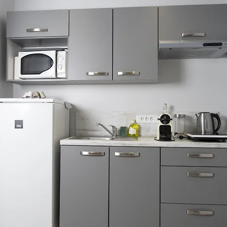 - A Deux Pas De L'eau شقة فندقية