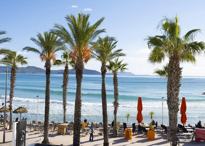 - A Deux Pas De L'eau 4* La Ciotat